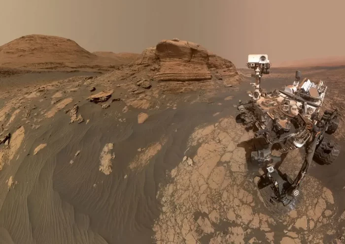 Rare video of Mars caught on camera patrolling by helicopter