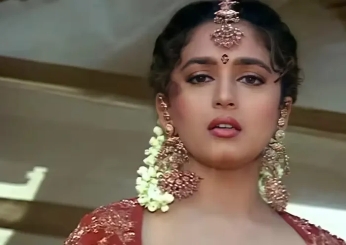 Madhuri Dixit 01 | Sach Bedhadak