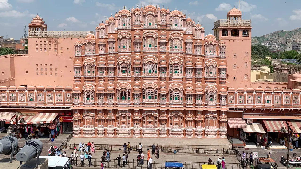 hawa mahal | Sach Bedhadak